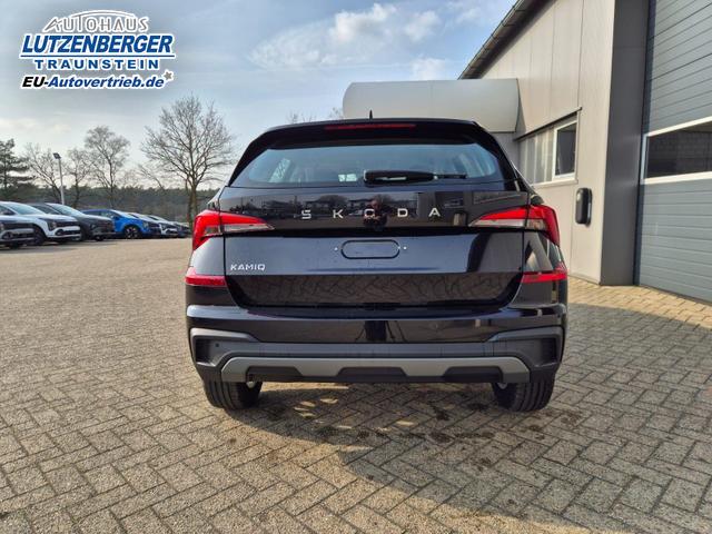 Skoda Kamiq 1.0 TSI 115PS DSG Selection AHK R&uuml;ckf.Kamera PDC v+h Sitzheizung Klimaautomatik Skoda-Radio Apple CarPlay + Android Auto Tempomat Garantieverl&auml;ngerung 16"LM 