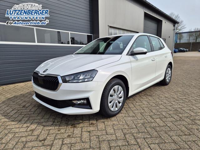Skoda Fabia 1.0 TSI 95PS Selection 5-t&uuml;rig R&uuml;ckf.Kamera Parksensoren Sitzheizung Multifunktionslenkrad Klima Skoda-Radio Bluetooth Touchscreen Tempomat Nebelsch. Apple CarPlay + Android Auto 