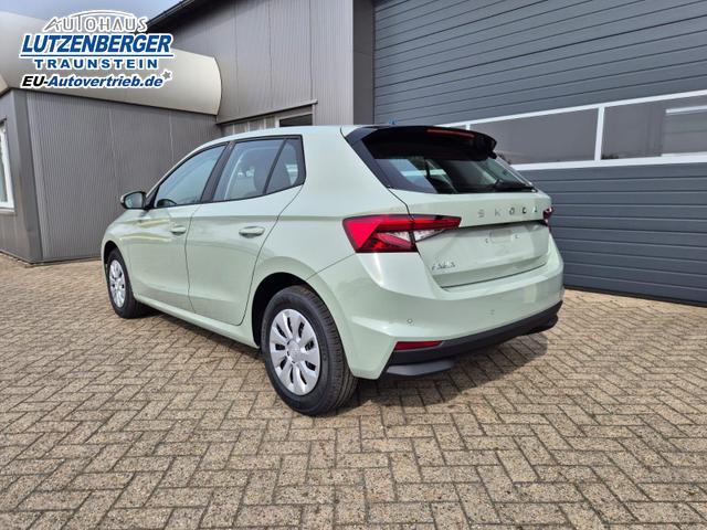 Skoda Fabia 1.0 TSI 95PS Selection 5-t&uuml;rig R&uuml;ckf.Kamera Parksensoren Sitzheizung Multifunktionslenkrad Klima Skoda-Radio Bluetooth Touchscreen Tempomat Nebelsch. Apple CarPlay + Android Auto 