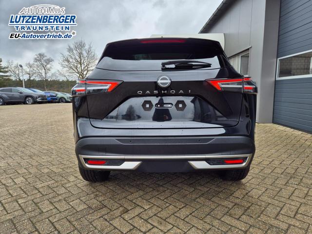 Nissan Qashqai 1.3 DIG-T MHEV 158 PS X-Tronic N-Connecta Teil-Leder PanoGlasdach Klimaautomatik Sitzheizung Lenkradheizung Navi ACC PDC v+h 360&deg;Kamera DAB Bluetooth Touchscreen Apple CarPlay Android Auto 18"LM 