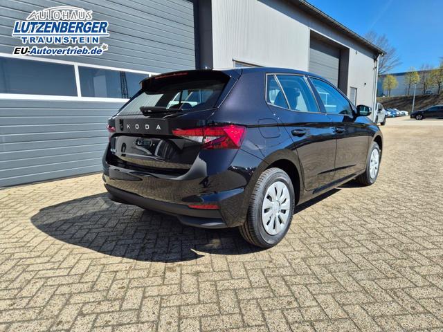 Skoda Fabia 1.0 TSI 95PS Selection 5-t&uuml;rig R&uuml;ckf.Kamera Parksensoren Sitzheizung Multifunktionslenkrad Klima Skoda-Radio Bluetooth Touchscreen Tempomat Nebelsch. Apple CarPlay + Android Auto 