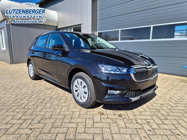 Skoda Fabia 1.0 TSI 95PS Selection 5-t&uuml;rig R&uuml;ckf.Kamera Parksensoren Sitzheizung Multifunktionslenkrad Klima Skoda-Radio Bluetooth Touchscreen Tempomat Nebelsch. Apple CarPlay + Android Auto 