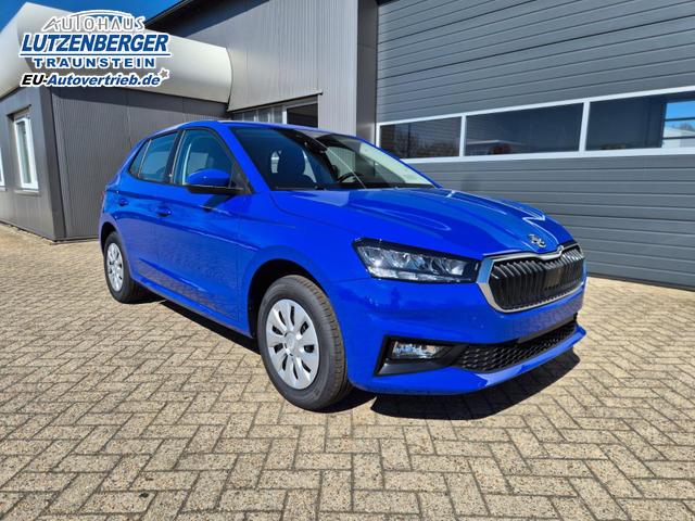 Skoda Fabia 1.0 TSI 95PS Selection 5-t&uuml;rig R&uuml;ckf.Kamera Parksensoren Sitzheizung Multifunktionslenkrad Klima Skoda-Radio Bluetooth Touchscreen Tempomat Nebelsch. Apple CarPlay + Android Auto 