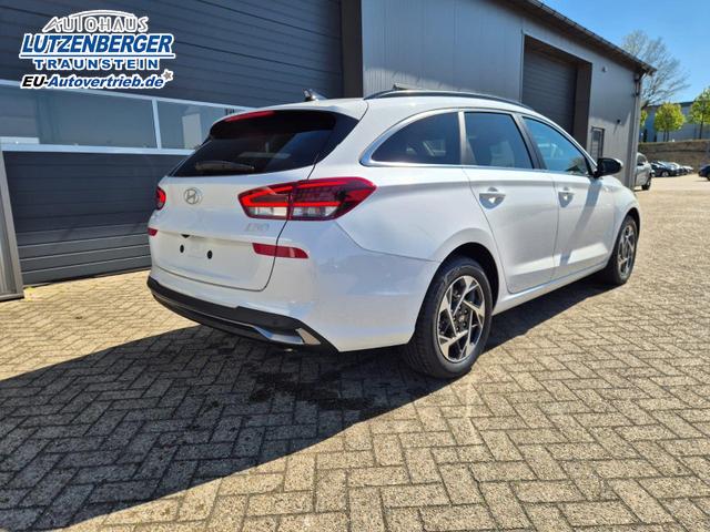 Hyundai i30 Kombi 1.5 T-GDI 150PS Automatik Trend Sitzheizung Lenkradheizung Klimaautomatik PDC v+h R&uuml;ckf.Kamera Navi Apple CarPlay + Android Auto 16"LM 
