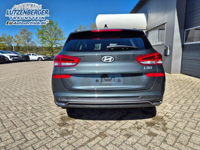 Hyundai i30 Kombi 1.5 T-GDI 150PS Automatik Trend Sitzheizung Lenkradheizung Klimaautomatik PDC v+h R&uuml;ckf.Kamera Navi Apple CarPlay + Android Auto 16"LM 