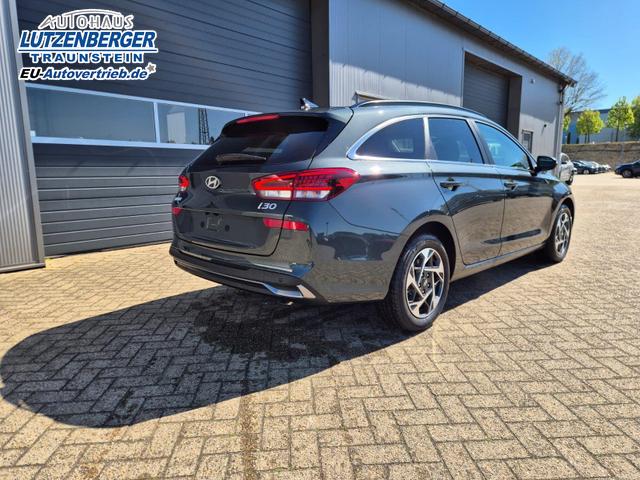 Hyundai i30 Kombi 1.5 T-GDI 150PS Automatik Trend Sitzheizung Lenkradheizung Klimaautomatik PDC v+h R&uuml;ckf.Kamera Navi Apple CarPlay + Android Auto 16"LM 