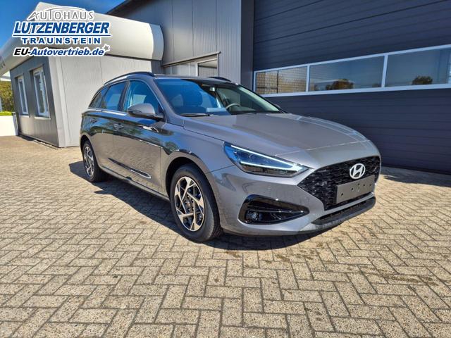 Hyundai i30 Kombi 1.5 T-GDI 150PS Automatik Trend Sitzheizung Lenkradheizung Klimaautomatik PDC v+h R&uuml;ckf.Kamera Navi Apple CarPlay + Android Auto 16"LM 