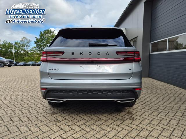 Skoda Kodiaq Sportline 1.5 TSI 204PS PHEV DSG schwenkb. AHK elektr. PanoDach HUD Alcantara PDC v+h 360&deg;Kamera CANTON Sound Klimaautomatik Sitzheizung Lenkradheizung Navi Apple CarPlay Android Auto 2xKeyless 19"LM vollelektr. Reichweite 116KM 