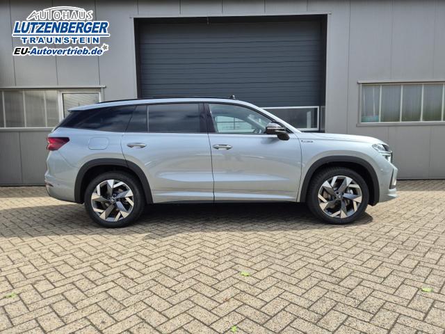 Skoda Kodiaq Sportline 1.5 TSI 204PS PHEV DSG schwenkb. AHK elektr. PanoDach HUD Alcantara PDC v+h 360&deg;Kamera CANTON Sound Klimaautomatik Sitzheizung Lenkradheizung Navi Apple CarPlay Android Auto 2xKeyless 19"LM vollelektr. Reichweite 116KM 