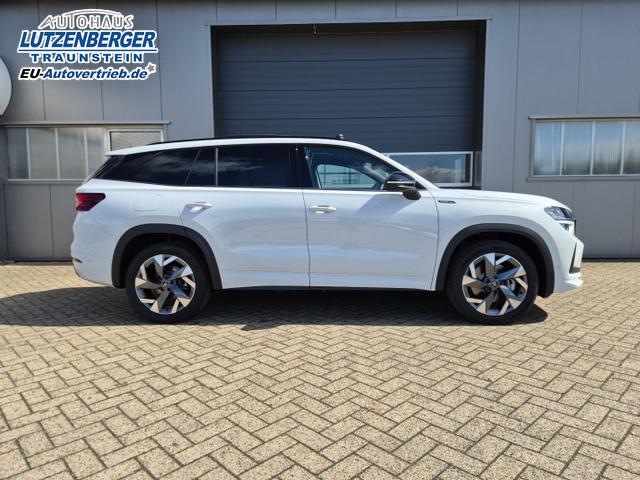 Skoda Kodiaq Sportline 1.5 TSI 204PS PHEV DSG schwenkb. AHK elektr. PanoDach HUD Alcantara PDC v+h 360&deg;Kamera CANTON Sound Klimaautomatik Sitzheizung Lenkradheizung Navi Apple CarPlay Android Auto 2xKeyless 19"LM vollelektr. Reichweite 116KM 
