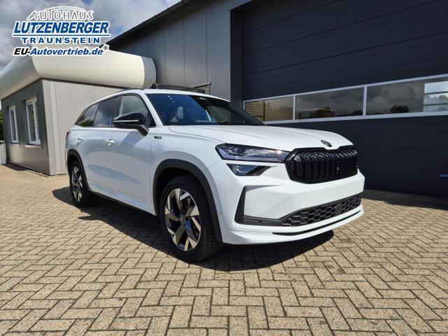 Skoda Kodiaq Sportline 1.5 TSI 204PS PHEV DSG schwenkb. AHK elektr. PanoDach HUD Alcantara PDC v+h 360&deg;Kamera CANTON Sound Klimaautomatik Sitzheizung Lenkradheizung Navi Apple CarPlay Android Auto 2xKeyless 19"LM vollelektr. Reichweite 116KM 