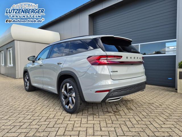 Skoda Kodiaq Sportline 1.5 TSI 204PS PHEV DSG schwenkb. AHK elektr. PanoDach HUD Alcantara PDC v+h 360&deg;Kamera CANTON Sound Klimaautomatik Sitzheizung Lenkradheizung Navi Apple CarPlay Android Auto 2xKeyless 19"LM vollelektr. Reichweite 116KM 