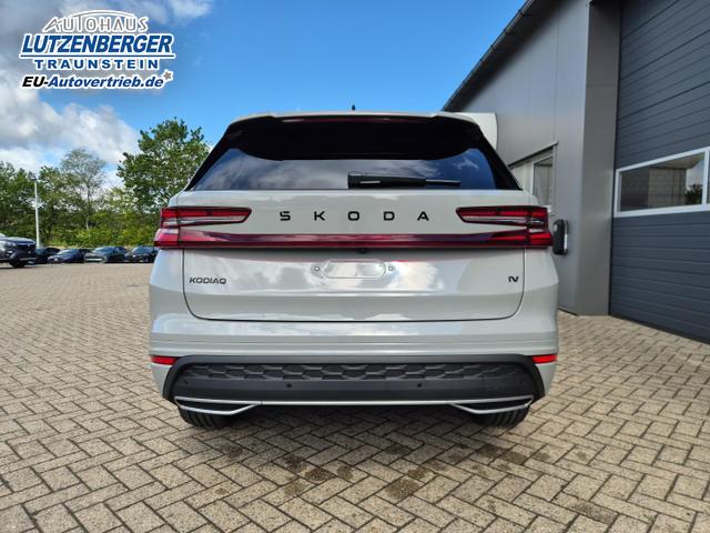 Skoda Kodiaq Sportline 1.5 TSI 204PS PHEV DSG schwenkb. AHK elektr. PanoDach HUD Alcantara PDC v+h 360&deg;Kamera CANTON Sound Klimaautomatik Sitzheizung Lenkradheizung Navi Apple CarPlay Android Auto 2xKeyless 19"LM vollelektr. Reichweite 116KM 
