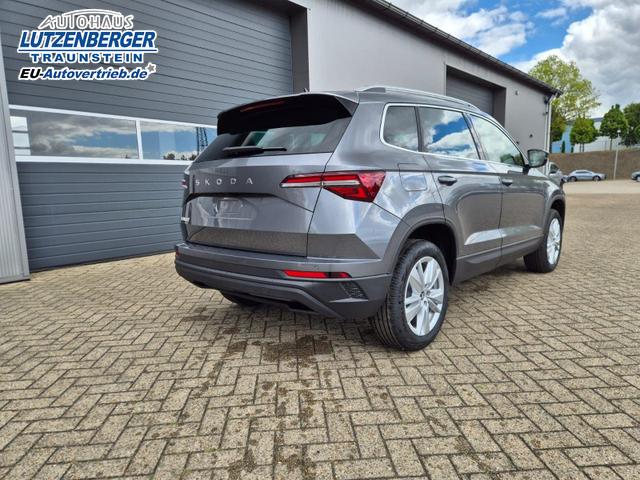 Skoda Karoq 1.5 TSI 150PS DSG Selection AHK Klimaautomatik Sitzheizung Lenkradheizung ACC PDC v+h R&uuml;ckf.Kamera abg.Scheiben Apple CarPlay Android Auto 17"LM 