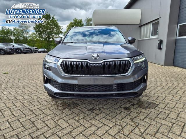 Skoda Karoq 1.5 TSI 150PS DSG Selection Klimaautomatik Sitzheizung Lenkradheizung ACC PDC v+h R&uuml;ckf.Kamera abg.Scheiben Apple CarPlay Android Auto 17"LM 