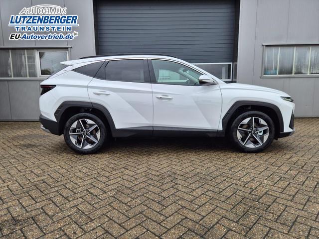 Hyundai TUCSON Trend 1.6 T-GDI 150PS Automatik TZ 2026 Teil-Leder Sitzheizung v+h Lenkradheizung Klimaautomatik Navi Touchscreen DAB+ Apple CarPlay + Android Auto PDC R&uuml;ckf.-Kamera Matrix-LED-Scheinw. 