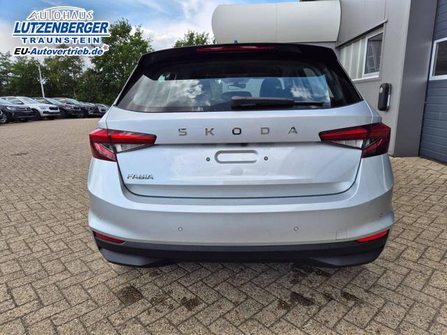 Skoda Fabia 1.0 TSI 115PS DSG Selection 5-t&uuml;rig R&uuml;ckf.Kamera Parksensoren Sitzheizung Multifunktionslenkrad Klima Skoda-Radio Bluetooth Touchscreen Tempomat Nebelsch. Apple CarPlay + Android Auto 
