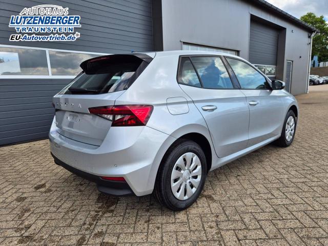 Skoda Fabia 1.0 TSI 115PS DSG Selection 5-t&uuml;rig R&uuml;ckf.Kamera Parksensoren Sitzheizung Multifunktionslenkrad Klima Skoda-Radio Bluetooth Touchscreen Tempomat Nebelsch. Apple CarPlay + Android Auto 