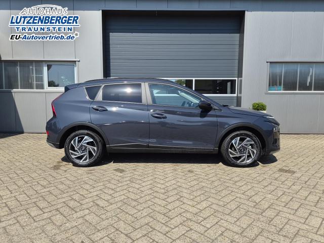 Hyundai BAYON Trend 1.0 T-GDI 90PS Automatik Klimaautomatik R&uuml;ckf.Kamera Parksensoren Sitzheizung Lenkradheizung Bluetooth Touchscreen Tempomat Apple CarPlay + Android Auto 16"LM 