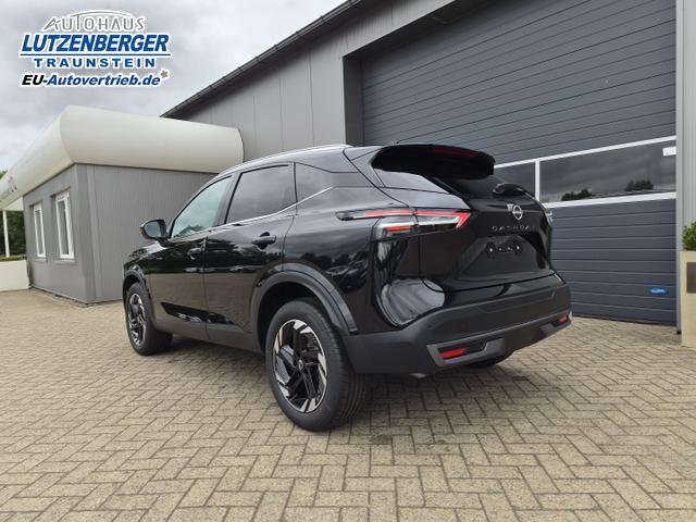 Nissan Qashqai 1.3 DIG-T MHEV 158 PS X-Tronic N-Connecta Teil-Leder PanoGlasdach Klimaautomatik Sitzheizung Lenkradheizung Navi ACC PDC v+h 360&deg;Kamera DAB Bluetooth Touchscreen Apple CarPlay Android Auto 18"LM 