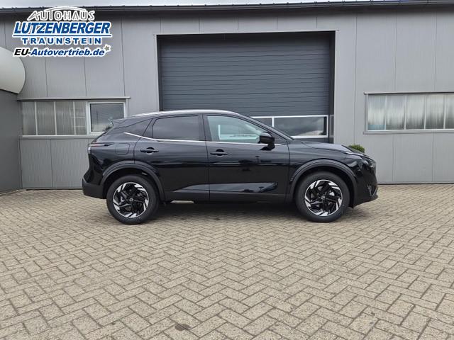 Nissan Qashqai 1.3 DIG-T MHEV 158 PS X-Tronic N-Connecta Teil-Leder PanoGlasdach Klimaautomatik Sitzheizung Lenkradheizung Navi ACC PDC v+h 360&deg;Kamera DAB Bluetooth Touchscreen Apple CarPlay Android Auto 18"LM 