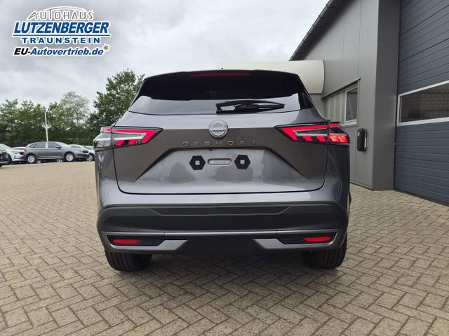 Nissan Qashqai 1.3 DIG-T MHEV 158 PS X-Tronic Tekna Voll-Leder Klimaautomatik PanoGlasdach Sitzheizung Lenkradheizung Navi Head-Up Display elektr. Heckklappe ACC PDC v+h 360&deg;Kamera DAB Bluetooth Touchscreen Apple CarPlay Android Auto 19"LM 