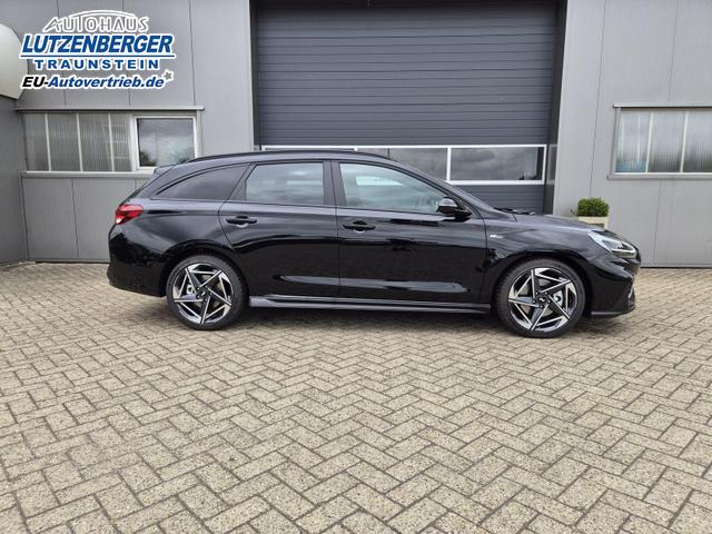 Hyundai i30 Kombi 1.6 T-GDI 150PS Automatik N-Line Sitzheizung Lenkradheizung Klimaautomatik Navi 10,3"-Touchscreen Bluelink Apple CarPlay + Android Auto PDC v+h R&uuml;ckf.Kamera 18-LM 