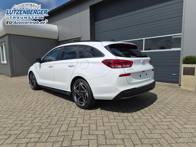 Hyundai i30 Kombi 1.6 T-GDI 150PS Automatik N-Line Sitzheizung Lenkradheizung Klimaautomatik Navi 10,3"-Touchscreen Bluelink Apple CarPlay + Android Auto PDC v+h R&uuml;ckf.Kamera 18-LM 