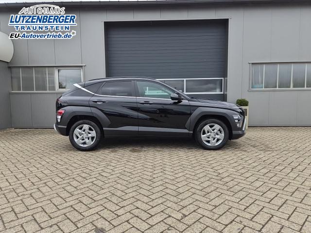 Hyundai KONA Trend 1.6 T-GDI 150PS Automatik Voll-LED-Scheinw. Sitzheizung Lenkradheizung ACC Klimaautomatik Navi Touchscreen DAB+ Apple CarPlay + Android Auto PDC v+h R&uuml;ckf.Kamera 2xKeyless 17-LM 