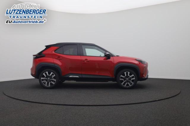 Toyota Yaris Cross 1.5-l 130PS HEV Automatik Style Matrix-LED elektr. Heckklappe Sitzheizung Lenkradheizung Klimaautomatik Navi Bluetooth wireless Apple CarPlay + Android Auto ACC PDC v+h R&uuml;ckf.Kamera 18"LM 