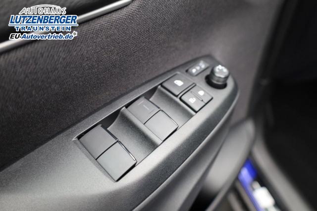 Toyota Yaris Cross 1.5-l 130PS HEV Automatik Style Matrix-LED elektr. Heckklappe Sitzheizung Lenkradheizung Klimaautomatik Navi Bluetooth wireless Apple CarPlay + Android Auto ACC PDC v+h R&uuml;ckf.Kamera 18"LM 
