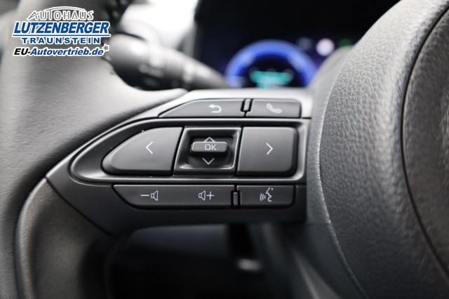 Toyota Yaris Cross 1.5-l 130PS HEV Automatik Style Matrix-LED elektr. Heckklappe Sitzheizung Lenkradheizung Klimaautomatik Navi Bluetooth wireless Apple CarPlay + Android Auto ACC PDC v+h R&uuml;ckf.Kamera 18"LM 