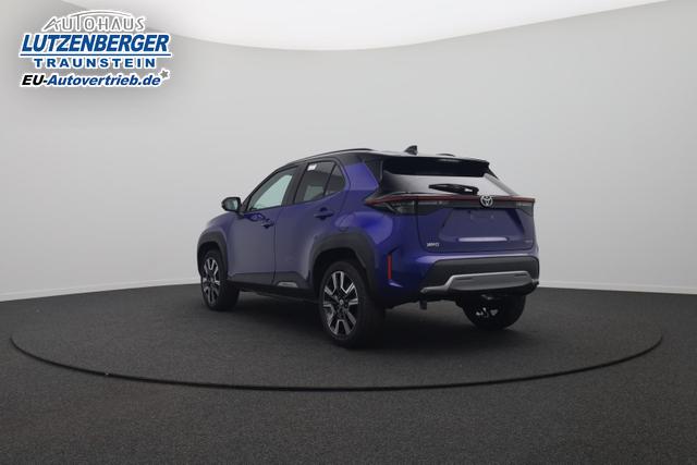 Toyota Yaris Cross 1.5-l 130PS HEV Automatik Style Matrix-LED elektr. Heckklappe Sitzheizung Lenkradheizung Klimaautomatik Navi Bluetooth wireless Apple CarPlay + Android Auto ACC PDC v+h R&uuml;ckf.Kamera 18"LM 