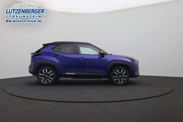 Toyota Yaris Cross 1.5-l 130PS HEV Automatik Style Matrix-LED elektr. Heckklappe Sitzheizung Lenkradheizung Klimaautomatik Navi Bluetooth wireless Apple CarPlay + Android Auto ACC PDC v+h R&uuml;ckf.Kamera 18"LM 