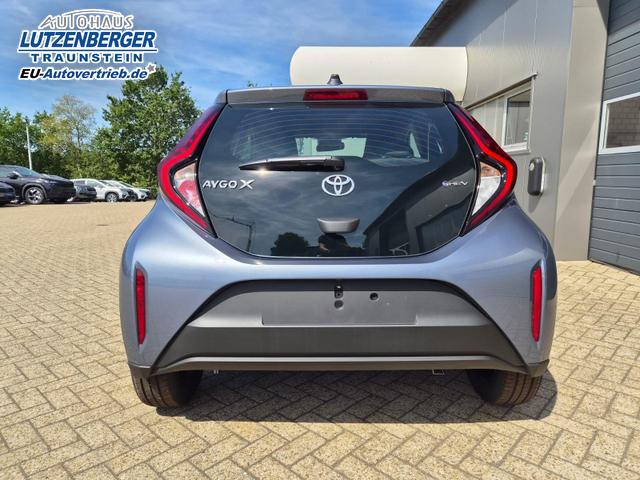 Toyota Aygo X Pure 1.5 Hybrid 116PS Automatik Sitzheizung Klimaautomatik R&uuml;ckf.Kamera AbstandsTempomat Nebelscheinw. Multifunktionslenkrad Bluetooth Touchscreen Apple CarPlay + Android Auto 2xKeyless 
