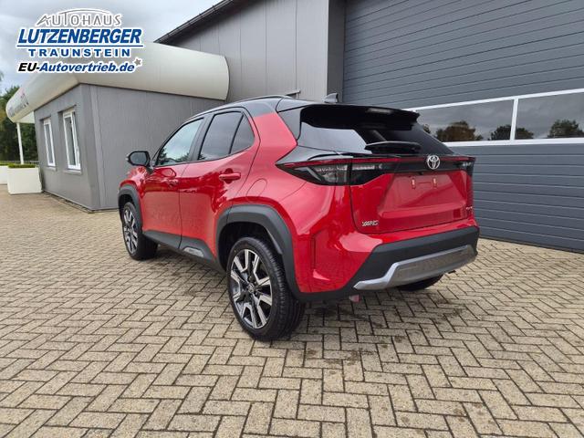 Toyota Yaris Cross 1.5-l 130PS HEV Automatik Style Matrix-LED 4xKamera elektr. Heckklappe Sitzheizung Lenkradheizung Klimaautomatik Navi Bluetooth wireless Apple CarPlay + Android Auto ACC PDC v+h 18"LM 