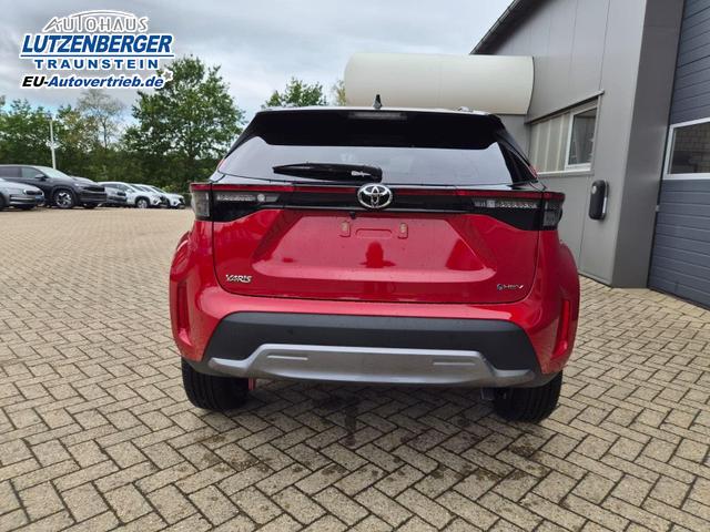 Toyota Yaris Cross 1.5-l 130PS HEV Automatik Style Matrix-LED 4xKamera elektr. Heckklappe Sitzheizung Lenkradheizung Klimaautomatik Navi Bluetooth wireless Apple CarPlay + Android Auto ACC PDC v+h 18"LM 