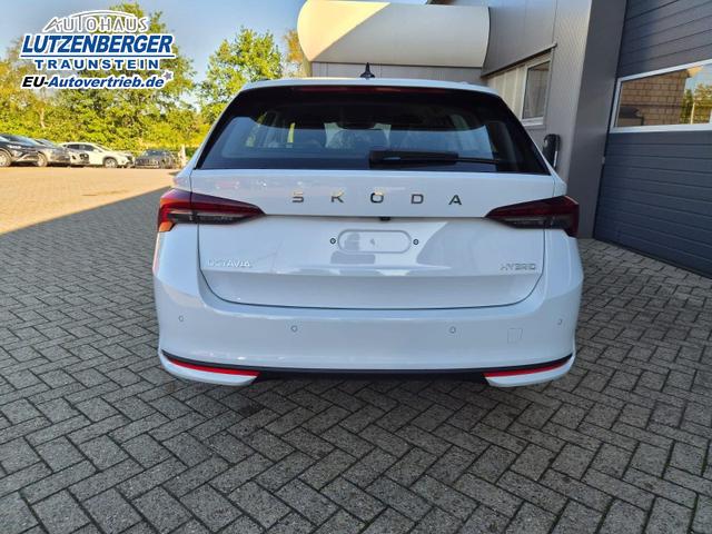 Skoda Octavia Combi 1.5 TSI 150PS m-HEV DSG Selection AHK Klimaautomatik PDC v+h R&uuml;ckf.Kamera Sitzheizung Apple CarPlay Android Auto 16"LM 