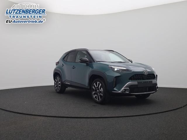 Toyota Yaris Cross 1.5-l 130PS HEV Automatik Style Matrix-LED 4xKamera elektr. Heckklappe Sitzheizung Lenkradheizung Klimaautomatik Navi Bluetooth wireless Apple CarPlay + Android Auto ACC PDC v+h 18"LM 