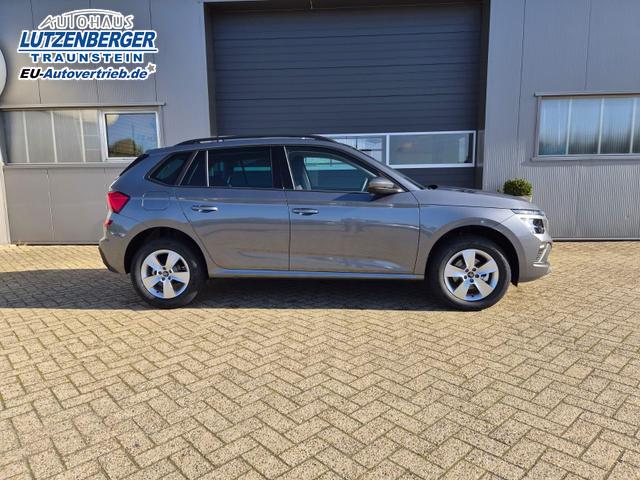 Skoda Kamiq 1.5 TSI 150PS DSG Selection AHK Klimaautomatik Sitzheizung R&uuml;ckf.Kamera PDC Apple CarPlay + Android Auto Tempomat Garantieverl&auml;ngerung 16"LM 