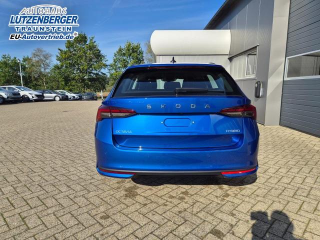 Skoda Octavia Combi 1.5 TSI 150PS m-HEV DSG Selection AHK Klimaautomatik PDC v+h R&uuml;ckf.Kamera Sitzheizung Apple CarPlay Android Auto 16"LM 