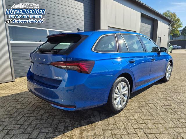 Skoda Octavia Combi 1.5 TSI 150PS m-HEV DSG Selection AHK Klimaautomatik PDC v+h R&uuml;ckf.Kamera Sitzheizung Apple CarPlay Android Auto 16"LM 