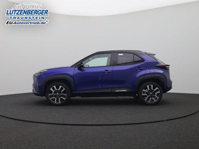 Toyota Yaris Cross 1.5-l 130PS HEV Automatik Style Matrix-LED 4xKamera elektr. Heckklappe Sitzheizung Lenkradheizung Klimaautomatik Navi Bluetooth wireless Apple CarPlay + Android Auto ACC PDC v+h 18"LM 