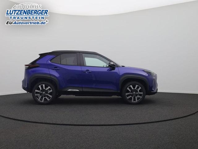 Toyota Yaris Cross 1.5-l 130PS HEV Automatik Style Matrix-LED 4xKamera elektr. Heckklappe Sitzheizung Lenkradheizung Klimaautomatik Navi Bluetooth wireless Apple CarPlay + Android Auto ACC PDC v+h 18"LM 