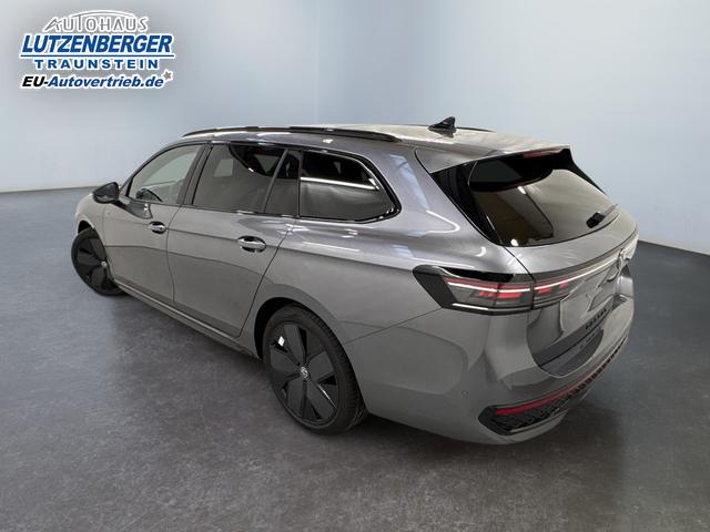 Volkswagen Passat Variant R-Line 2.0 TDI SCR 4Motion 193PS/142kW DSG7 2026 | +AHK +PANO +Black Style +19" Schwarz LM +NAVI +RFK +TravelAssist 