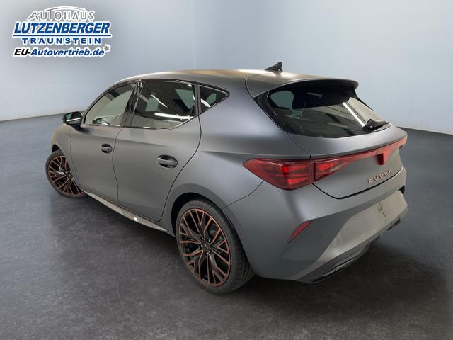 Beispielbilder, ggf. teilweise mit Sonderausstattung