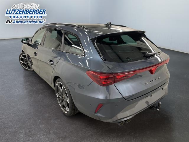 Cupra Leon Sportstourer VZ 2.0 TSI 333PS/245kW 4x4 DSG7 2025 +INT. DRIVE+MATRIX+AHK+Erweiterte Garantie. 