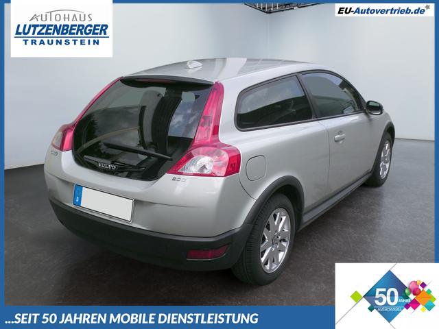 Volvo C30 - EU 2.0D DPF Momentum
