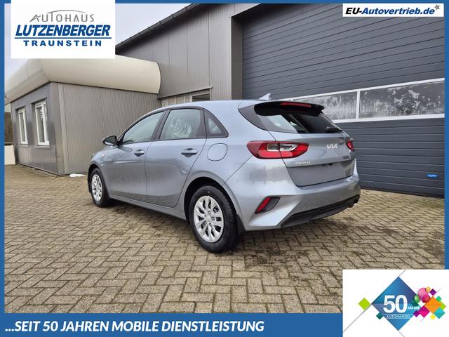 Kia Ceed - 1.5 T-GDi 140PS Automatik Vision Alarmanlage Sitzheizung Lenkradheizung Navi Klima PDC Rückf.Kamera Bluetooth Touchscreen Apple CarPlay Android Auto Tempomat