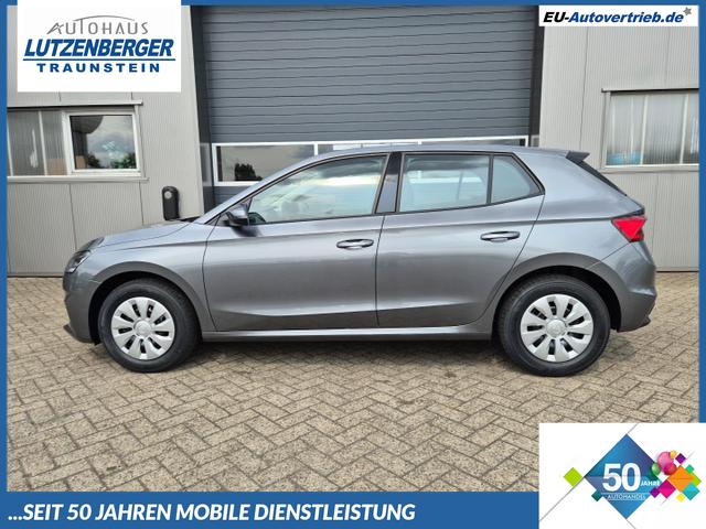 Skoda Fabia - 1.0 TSI 115PS Selection 5-türig Sitzheizung Parksensoren Multifunktionslenkrad Klima Skoda-Radio Bluetooth Touchscreen Tempomat Nebelsch. wireless Apple CarPlay + Android Auto